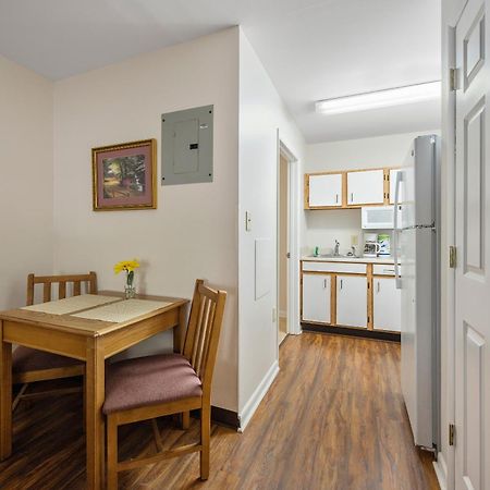 Affordable Suites Myrtle Beach Bagian luar foto