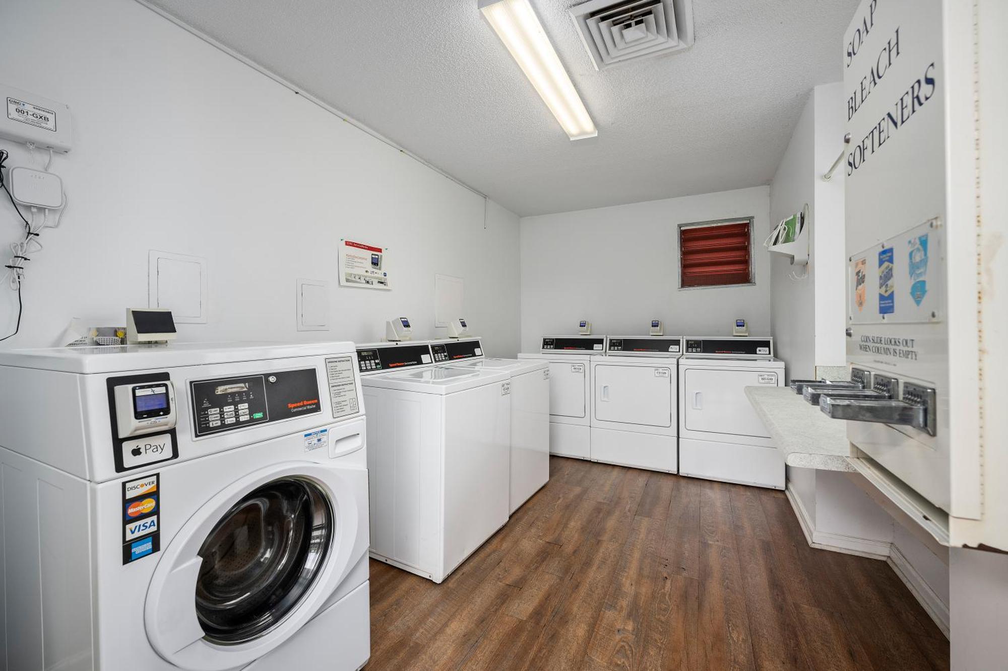 Affordable Suites Myrtle Beach Bagian luar foto